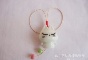 景德鎮(zhèn)純手工卡通掛件批發(fā)指南 工藝、價(jià)格與渠道解析